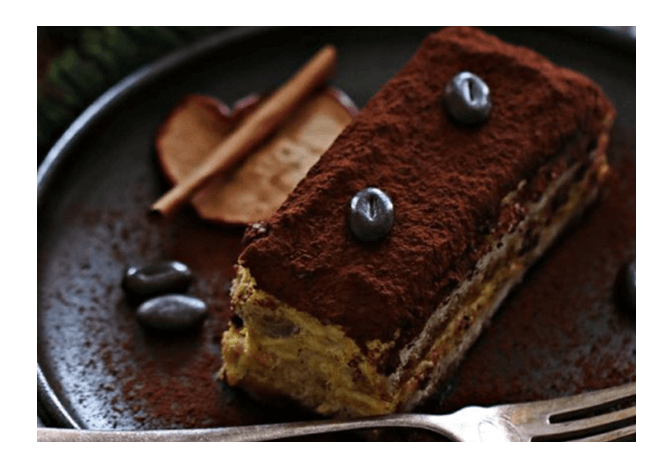 Zimski tiramisu s pečenim jabukama